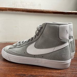 Nike Blazer Mid ‘77-Brand New